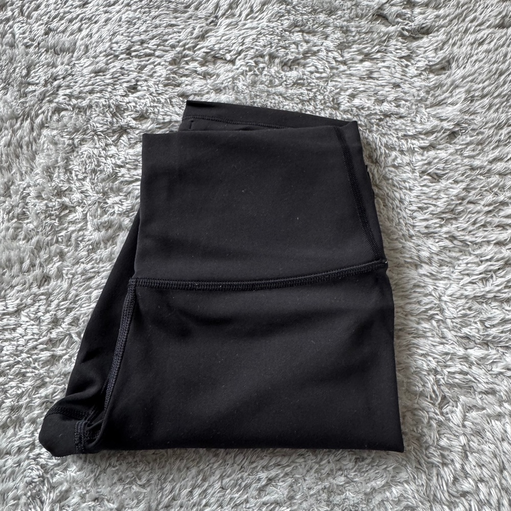 Lululemon Wunder Train High-Rise Crop 23", Black, Size 4